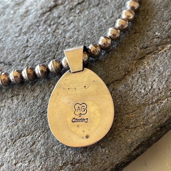 Vintage Navajo Native American Mother Of Pearl Shadowbox Pendant - Picture 3 of 8